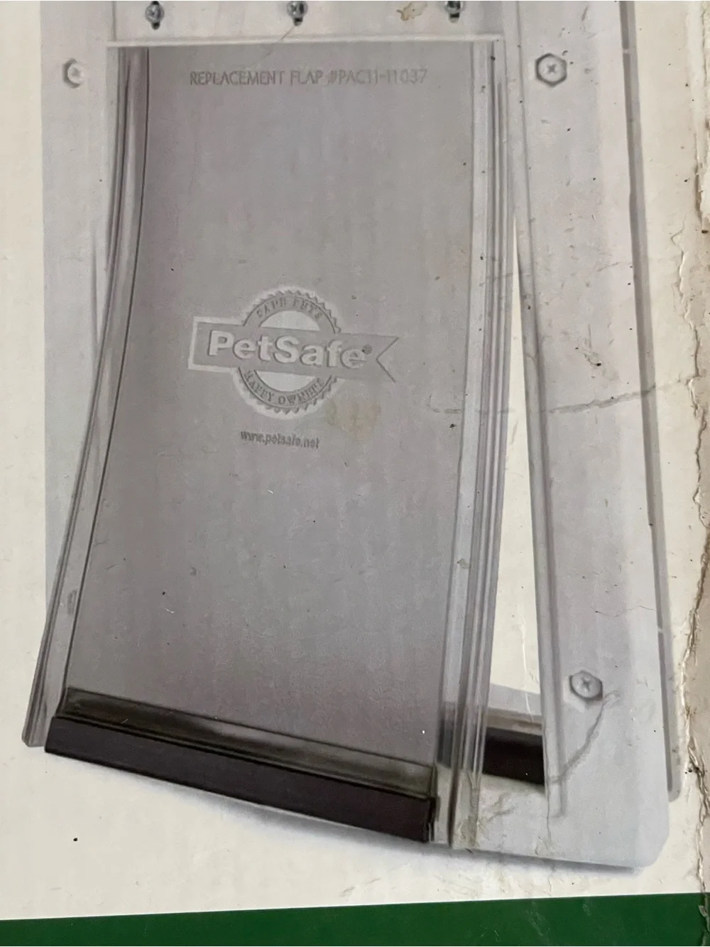 PetSafe Plastic Pet Door White Frame with Clear Flap